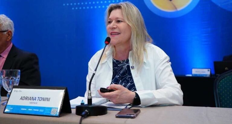 Atual desafio da engenharia é formar além da técnica