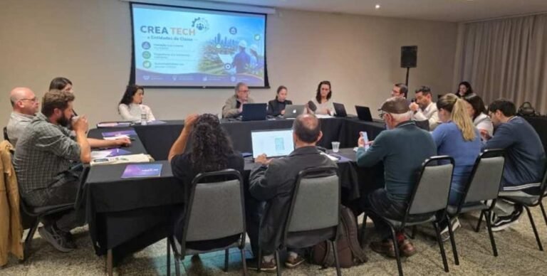 Crea Tech aproxima entidades e municípios para transformar demandas em projetos